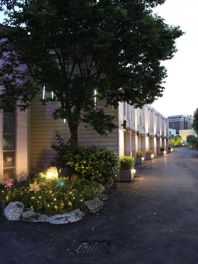 Full Moon Boutique Motel Синьчжу Экстерьер фото